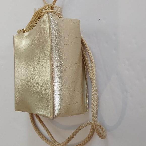 Y & S Elegant Gold Mini Hardside Evening Bag With Cord Strap Sz. Small - Picture 6 of 9